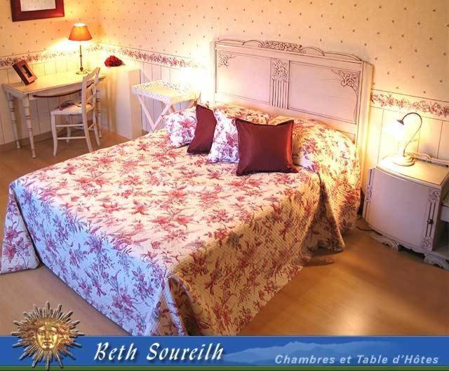 Beth Soureilh Adults Only Bed and Breakfast Coarraze Kamer foto